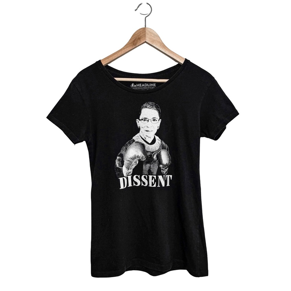NWOT: Headline Shirts Ruth Bader Ginsburg "Dissent" Graphic Tee | Women's Large